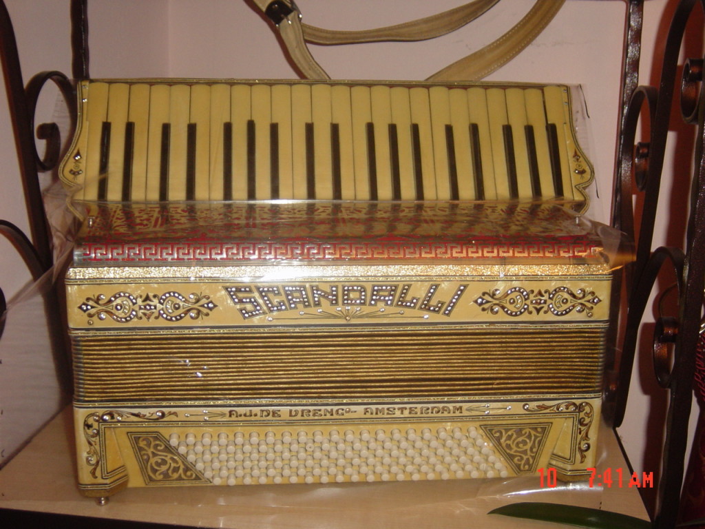 Scandalli -1929 harmonika