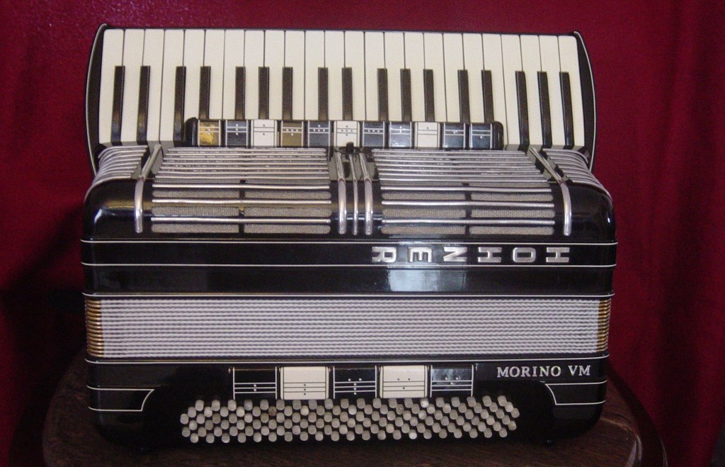 Hohner Morino V harmonika